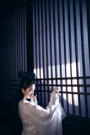 李凯馨唯美古装写真图片_5