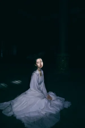 李凯馨唯美古装写真图片_7