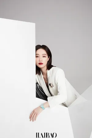 蓝盈莹时尚性感写真图片_2