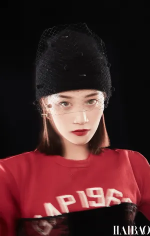 蓝盈莹时尚性感写真图片_12