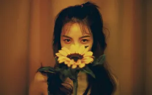 钟楚曦温婉动人居家生活照图片_2