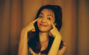 钟楚曦温婉动人居家生活照图片_9