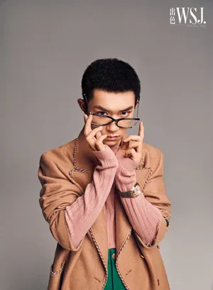 易烊千玺短寸墨镜有型大片写真图片_3