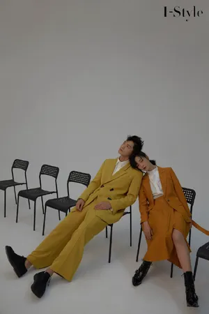 何杜娟金泽暖色系CP穿搭写真图片_3