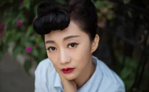 原子飞蓝色衬衣连衣裙性感图片_2