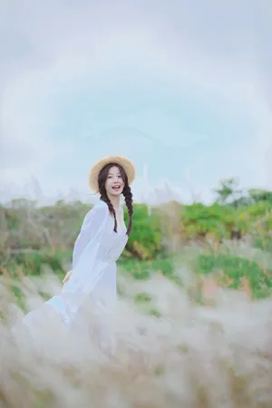 虞书欣甜美阳光写真图片_5