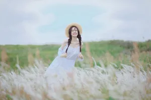 虞书欣甜美阳光写真图片_10