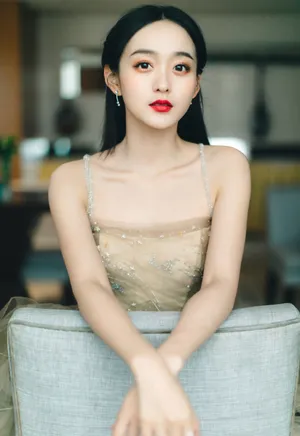 何泓姗性感迷人写真图片_4