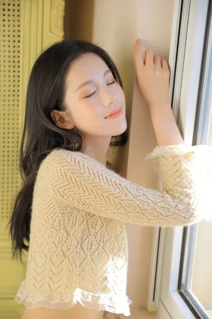 张琳艺清新甜美写真图片