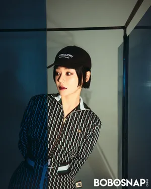 袁姗姗2020最新杂志写真图片_2