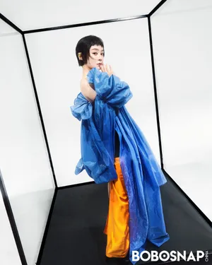 袁姗姗2020最新杂志写真图片_8