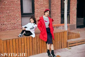 曹曦文母女清爽时尚街拍图片_3