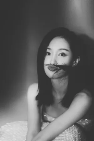 王子文性感露腰鱼人裙写真图片_3