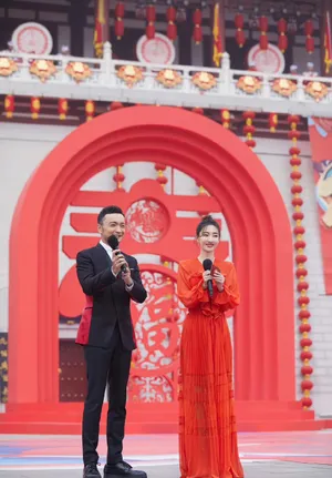 王丽坤2020央视小年夜西安会场剧照图片_3