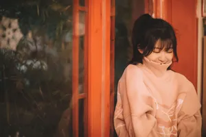 赖美云温暖甜美写真图片