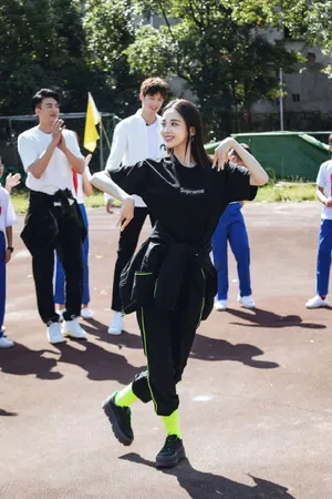 古力娜扎《你好生活》运动风剧照图片_2