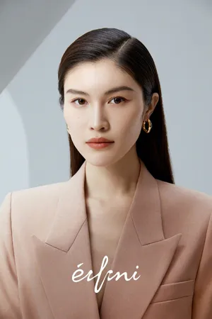 何穗简洁风广告大片写真图片_8