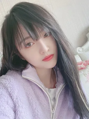 吴宣仪养眼私房自拍照图片_1