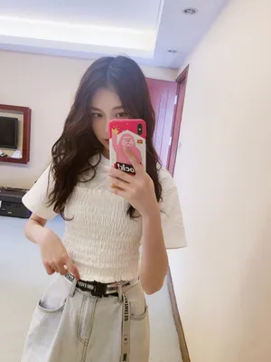 黄一琳甜美少女感自拍照图片_2