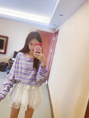 黄一琳甜美少女感自拍照图片_3