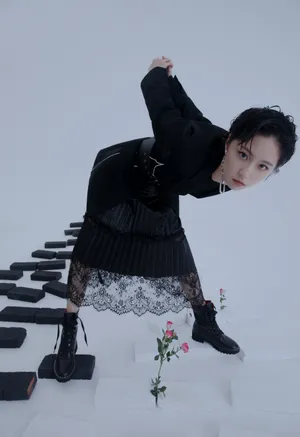 成果黑色系酷美写真图片_3