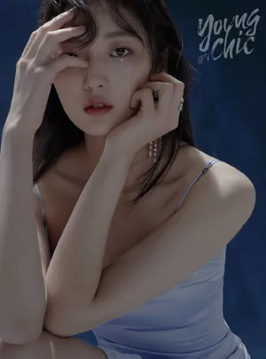 孙千性感妩媚写真图片_5