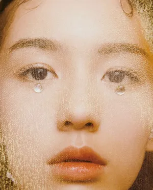 周也水滴妆时尚写真图片_7