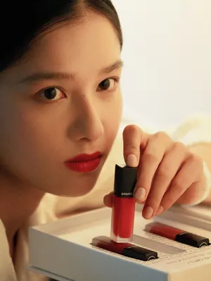 张婧仪香奈儿活动照性感图片_7