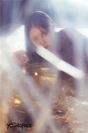黎一萱湿发性感写真图片_8