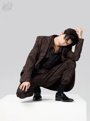 罗云熙成熟魅力写真图片_7