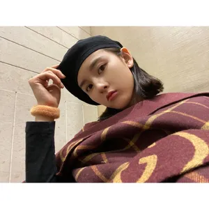 宋祖儿私服俏皮街拍图片_5