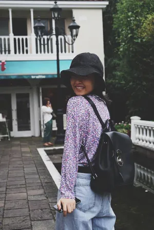 张子枫清新俏皮私服照图片_5