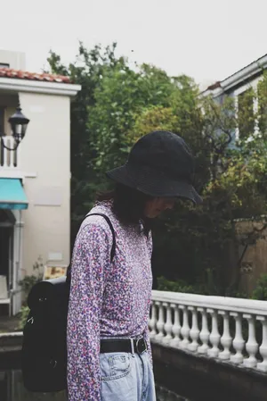 张子枫清新俏皮私服照图片_7