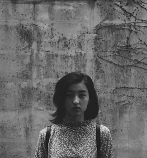 张子枫清新俏皮私服照图片_8