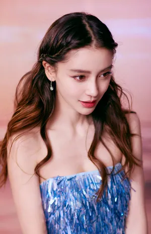 angelababy性感柔美写真图片