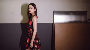 古力娜扎《为国而歌》首映礼写真图片