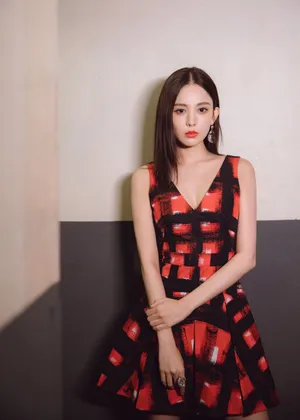 古力娜扎《为国而歌》首映礼写真图片_4