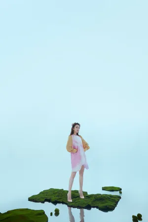 宣璐人鱼妆甜美写真图片_11