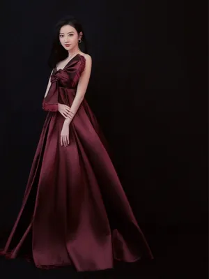 景甜高级质感礼服写真图片_2