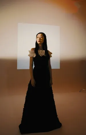 蒋梦婕复古摩登写真图片