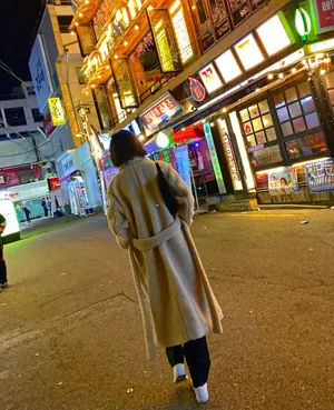 李溪芮清新私服街拍图片_7