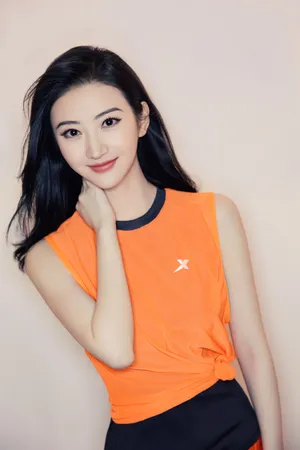 景甜运动休闲装写真图片_5