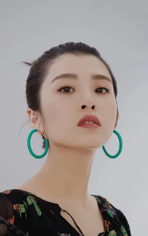 李若嘉时尚魅力写真大片_3