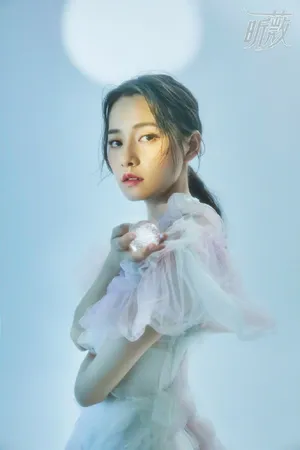 柴碧云百变风格时尚写真图片_2
