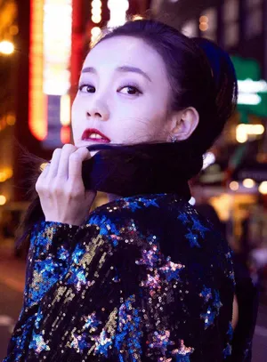李一桐性感靓丽街拍图片_3