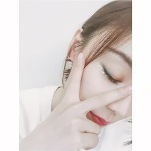 袁姗姗霜降节气妆图片_1