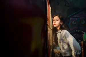 宋妍霏帅气酷感十足图片_4