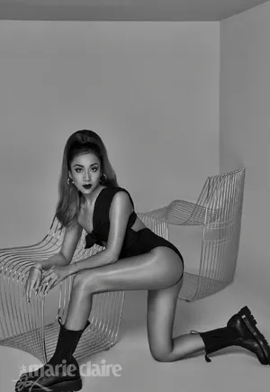 吉克隽逸黑白质感写真大片_1