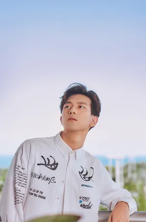 李现清新帅气写真图片_3