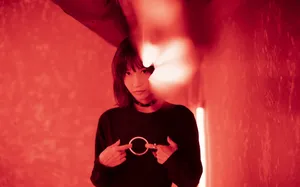 田沅精致优雅光影写真图片_3